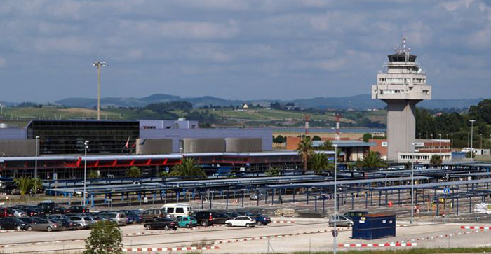 Los viajeros del aeropuerto Seve Ballesteros han aumentado