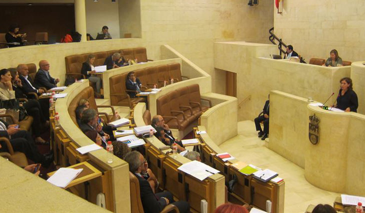 Pleno del Parlamento de Cantabria