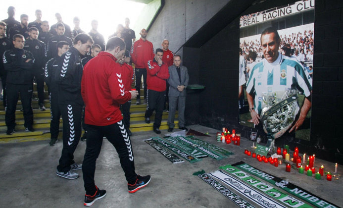 Los jugadores han podido dedicar la victoria del domingo a la familia del fallecido