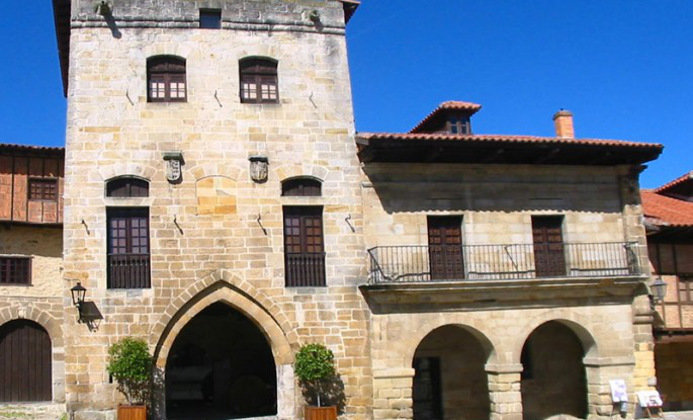 Torre de Don Borja en Santillana del Mar