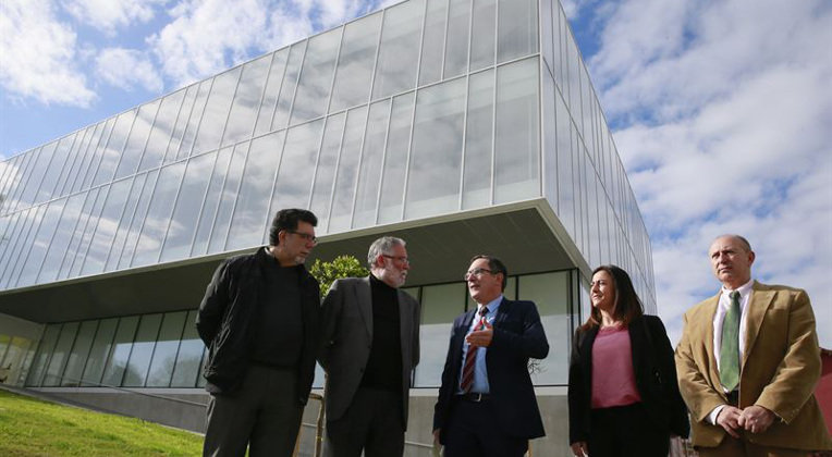 El Centro de Adultos &#39;Caligrama&#39; de Torrelavega ya tiene nuevo edificio