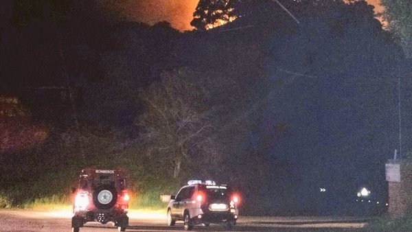 Incendio forestal en Pechón