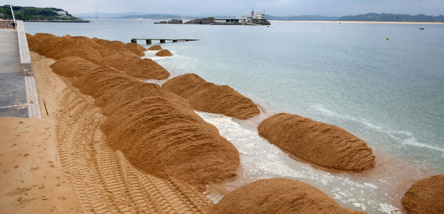 Relleno de las playas de La Magdalena y Los Peligros | Foto: Archivo