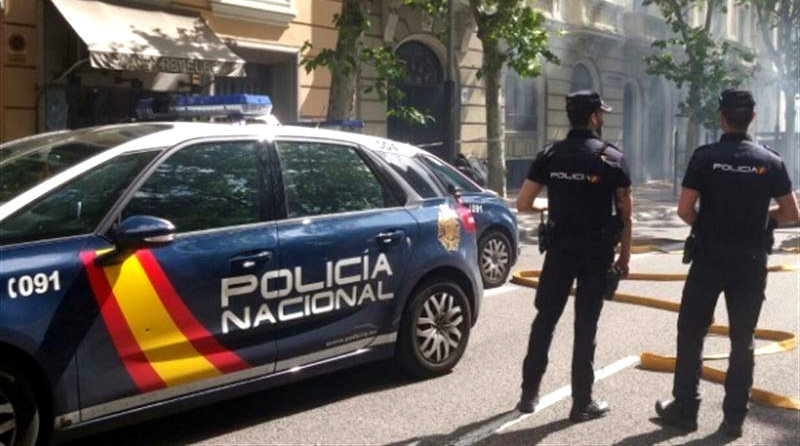 La Policía Nacional ha detenido al hombre que tenía retenido a su bebé