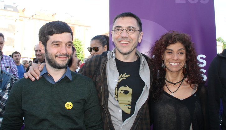 Monedero junto a Pablo Bustinduy y Rosana Alonso