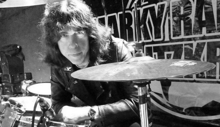 Marky Ramone se retiró de la banda por tener problemas con el alcohol