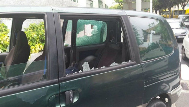 Así ha quedado el coche después de la agresión con la &#39;Pata de Cabra&#39;