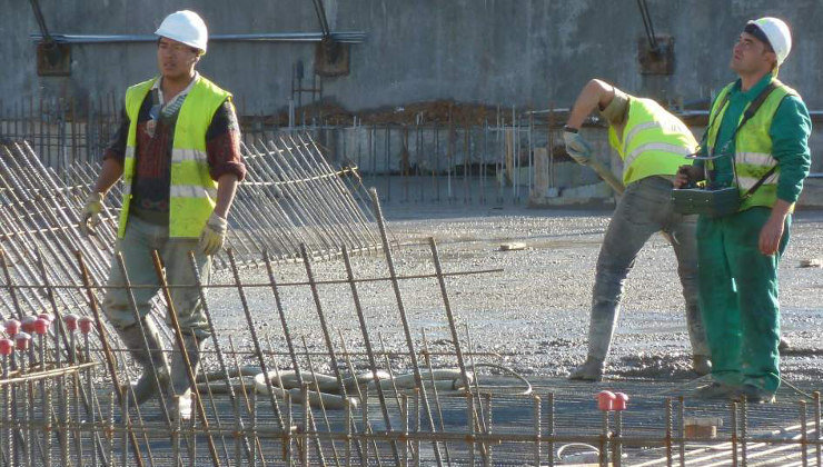 Las horas no pagadas han dejado a los trabajadores sin recibir más de 12.500 millones de euros en cinco años