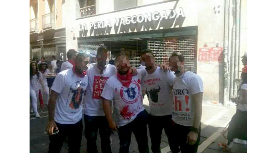 La Audiencia abre juicio oral contra los presuntos violadores de San Fermín