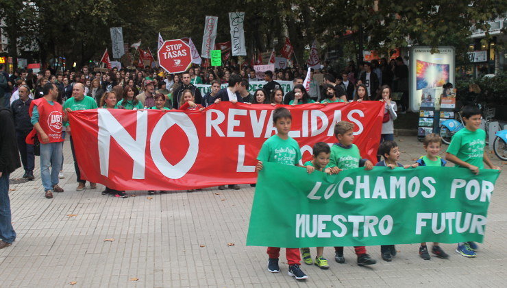 La presión social ha provocado que el Gobierno dé marcha atrás en las reválidas