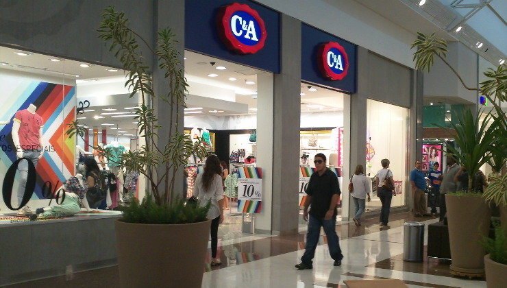 C&A quiere cerrar 23 tiendas en toda España