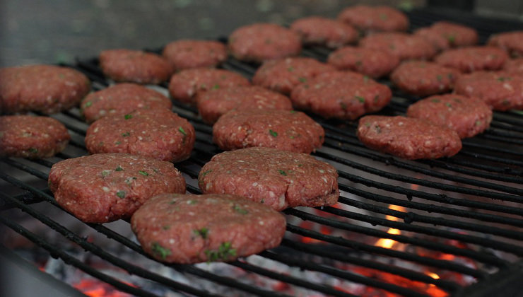 Entre los productos que distribuía la empresa destacan las hamburguesas