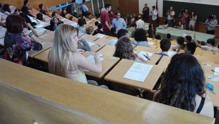 Los alumnos cántabros se examinan desde este jueves de la nueva Selectividad