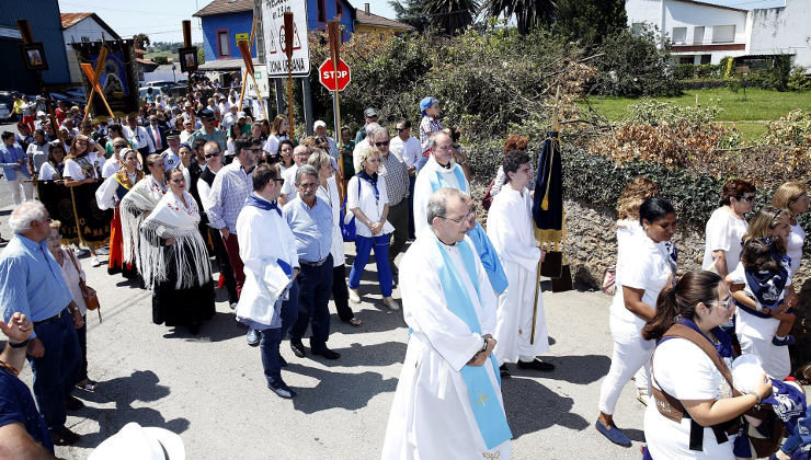 procesion el carmen revilla tezanos