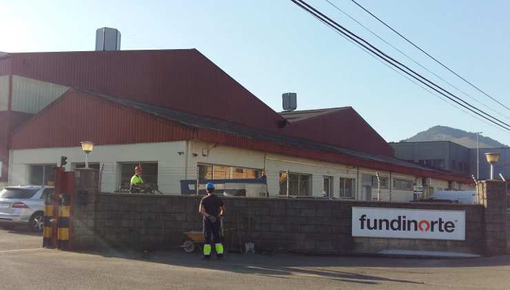 Fábrica de Fundinorte en San Felices de Buelna. Foto: edc