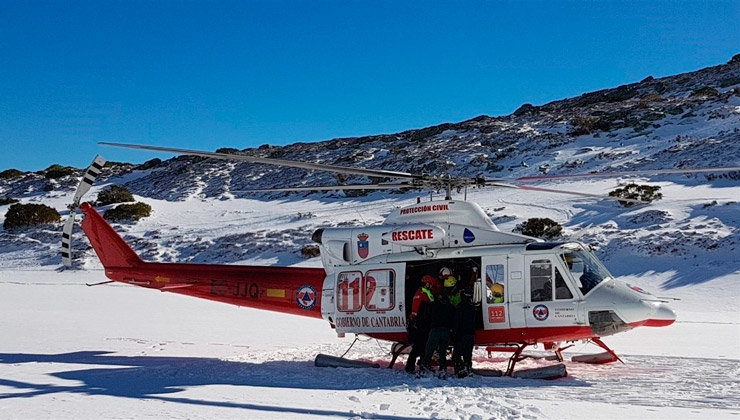 El helicóptero del Gobierno en el momento de la evacuación