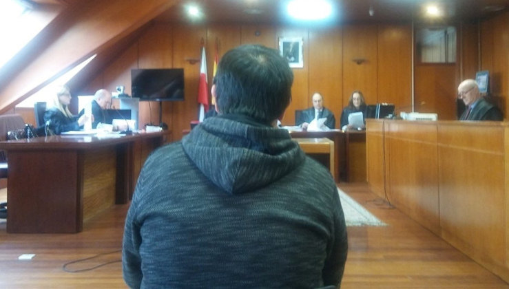 El acusado de llevar hasta su casa a una mujer y violarla, durante el juicio