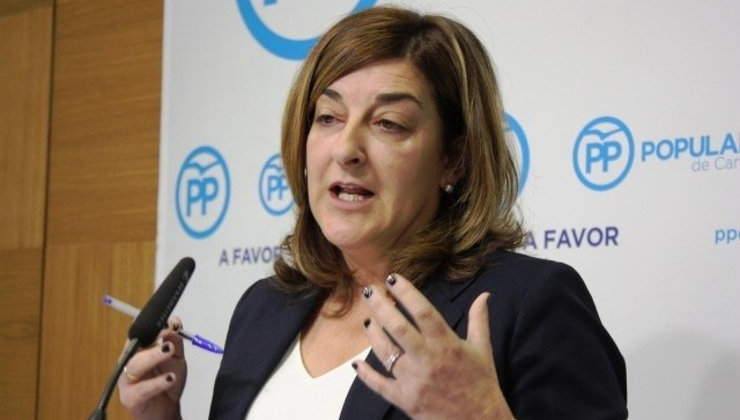 La presidenta del PP de Cantabria, María José Sáenz de Buruaga