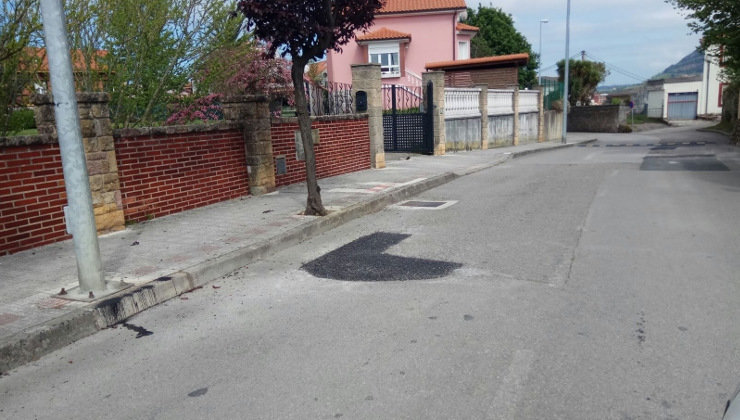 Eliminación de baches en viales de Guarnizo