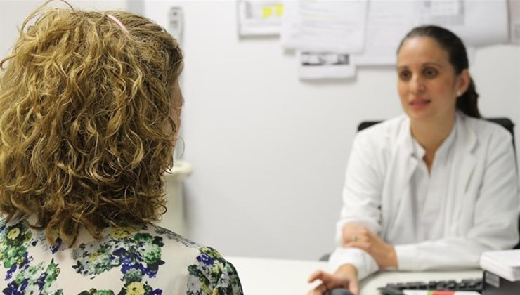 Solo el 10% de los pacientes con cáncer en Cantabria han recibido atención psicológica