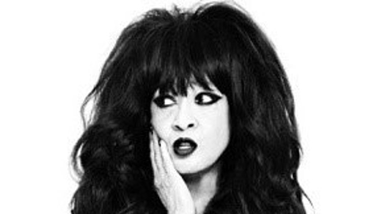 Ronnie Spector lleva sus clásicos del pop a Santander