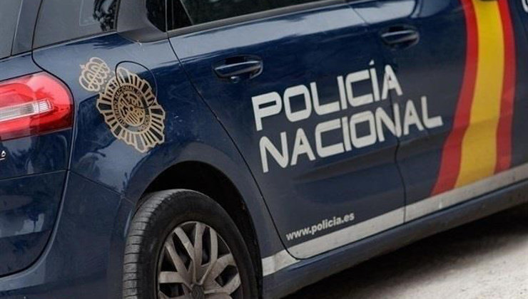 Coche de la policía nacional