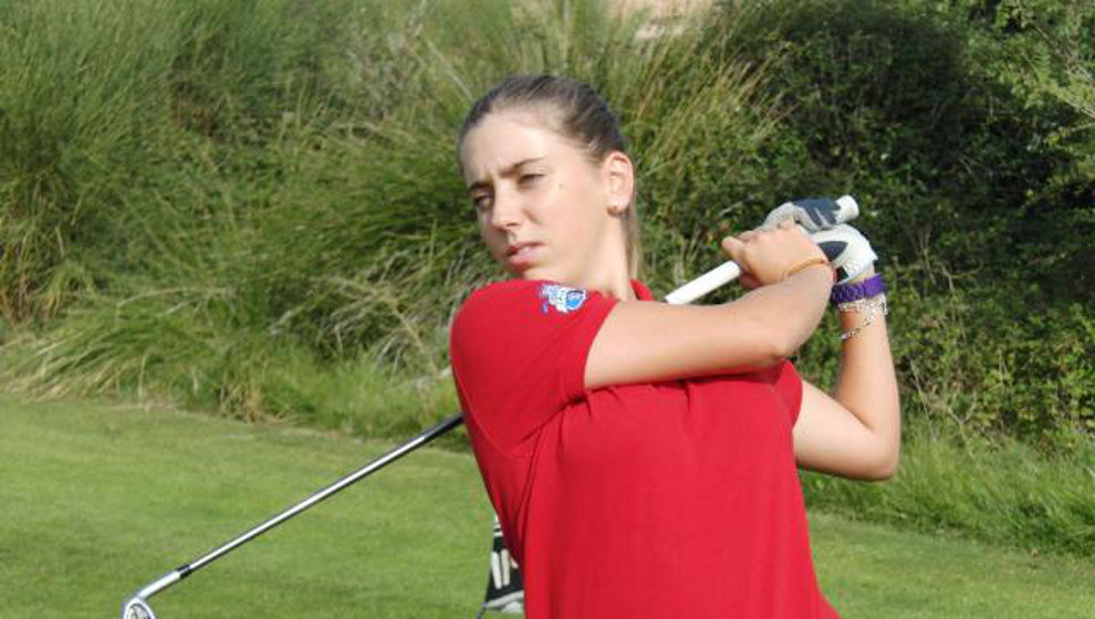 Celia Barquín, durante un torneo de golf. Foto: RFEG