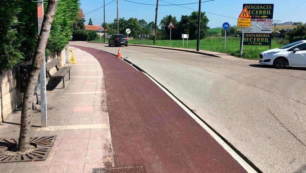 Carril bici entre Santiago y Cartes