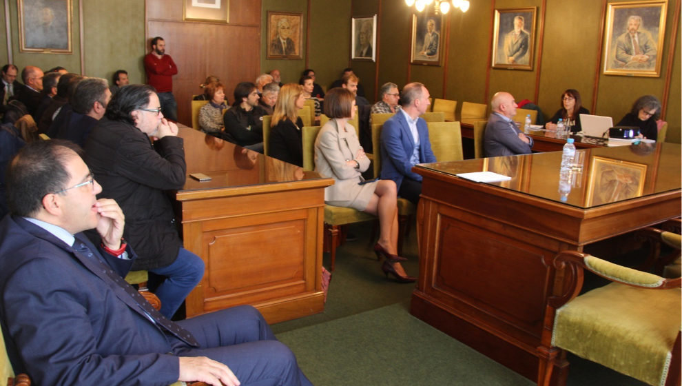 Reunión en la Cámara de Comercio de Torrelavega