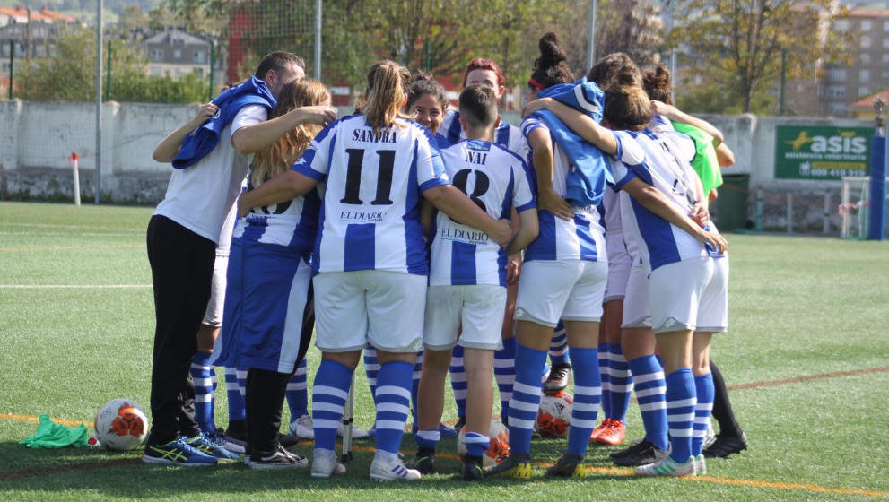 Las jugadoras de la Gimnástica féminas, durante un encuentro | Foto: RSGT Femenino