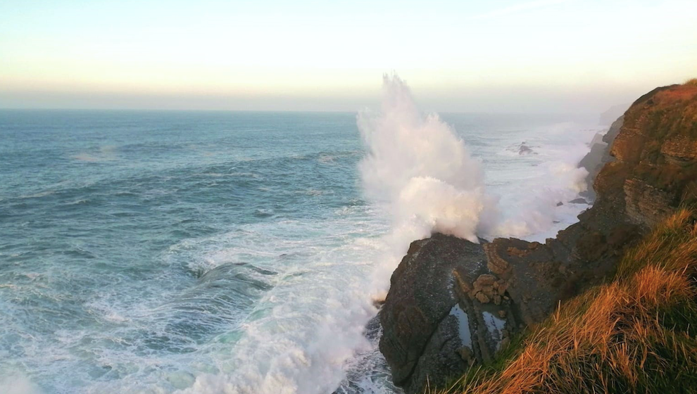 Olas en la costa cántabra