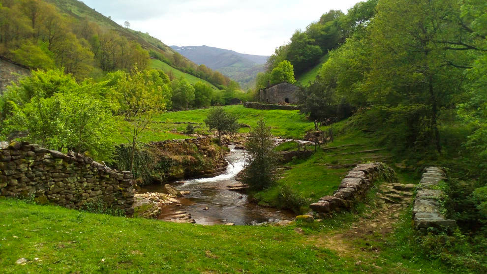 Paisaje cántabro de los Valles Pasiegos