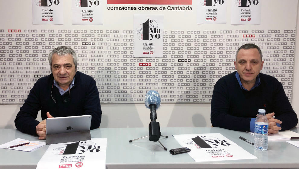 Los secretarios generales de CCOO y UGT en Cantabria, Carlos Sánchez y Mariano Carmona