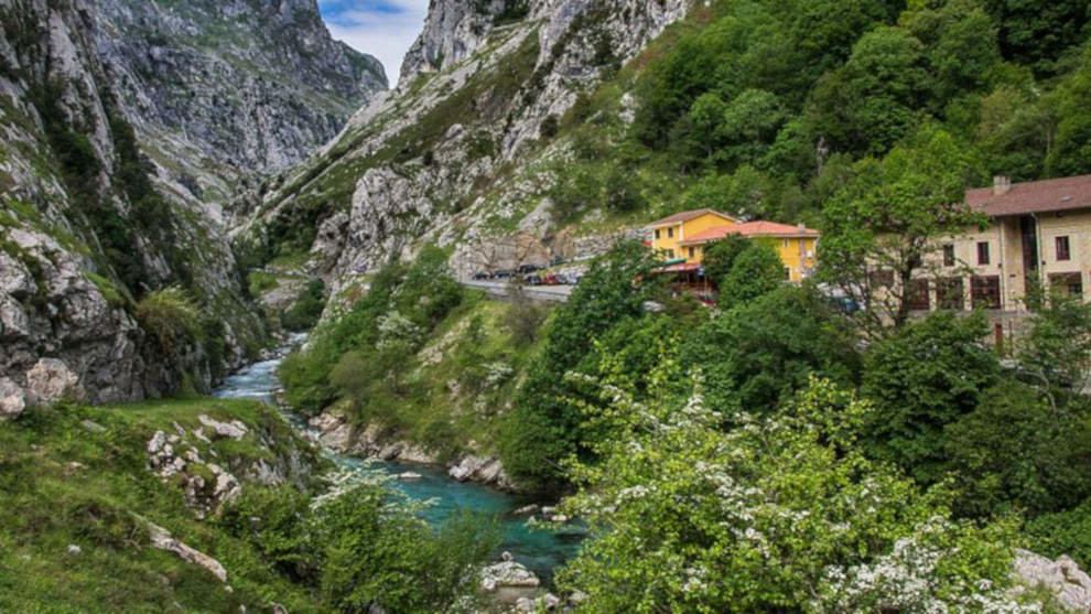 Un tramo de la ruta del Cares