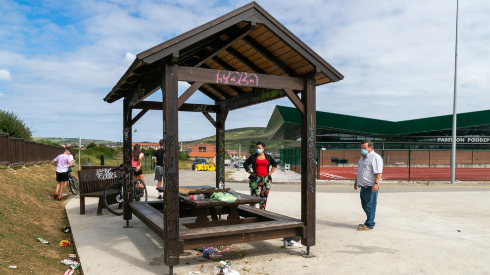 Daños causados en el parque de Requejada