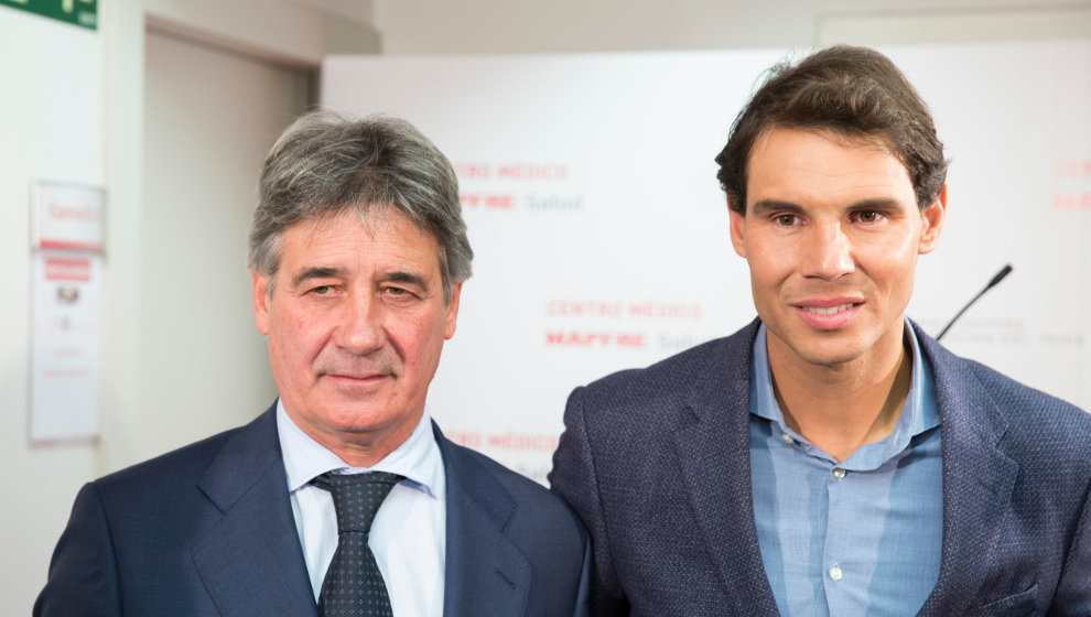 El doctor Ángel Ruiz-Cotorro junto a Rafa Nadal