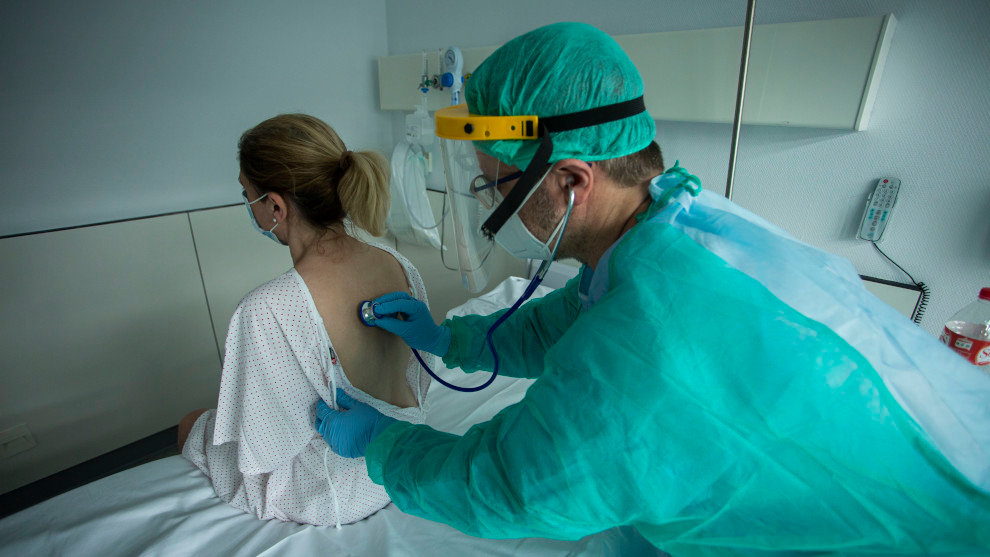 Médico y paciente en Valdecilla