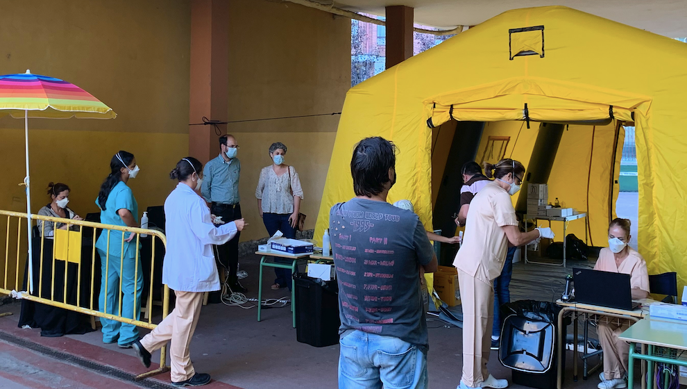 Pruebas PCR en el colegio José María Pereda