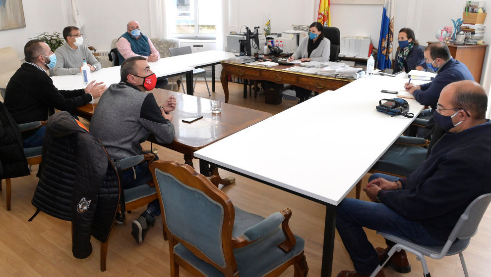 Reunión de la alcaldesa de Santander, Gema Igual, con comité de empresa de Ascan