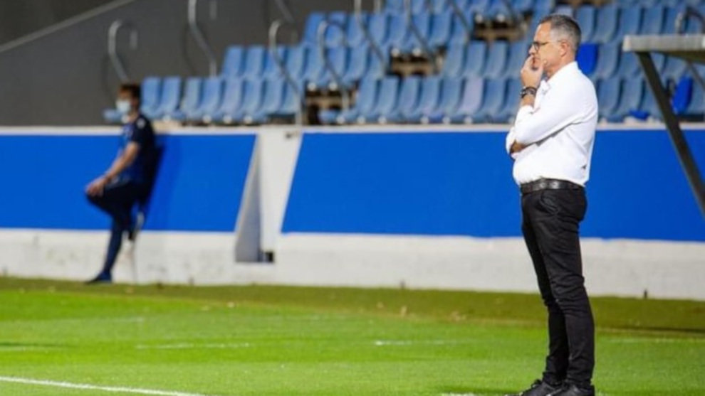 Manu Calleja durante el partido frente a la Real Sociedad B en Zubieta | Foto: Alvaro Bolivar