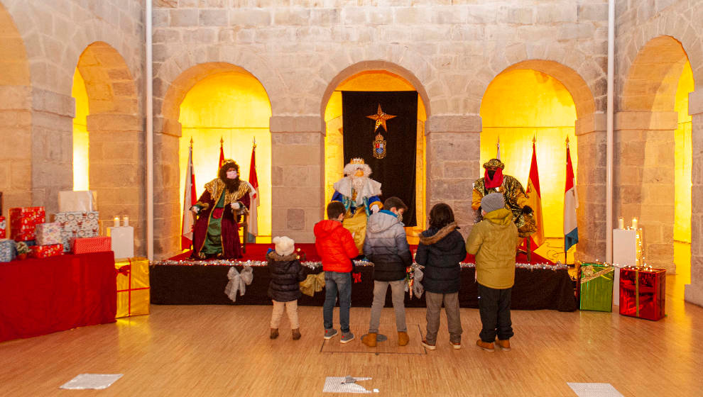 Visita a los Reyes Magos en Villapresente