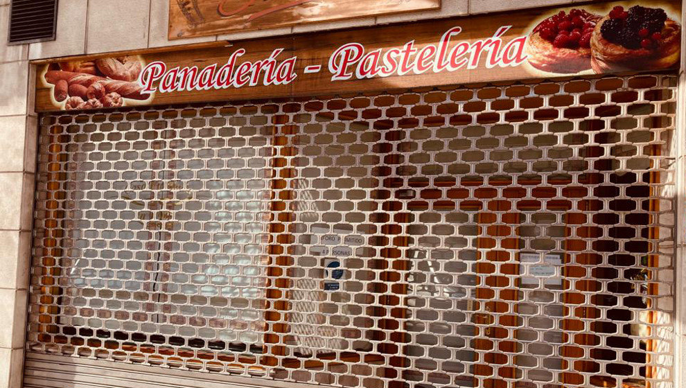 Imagen de una panadería cerrada