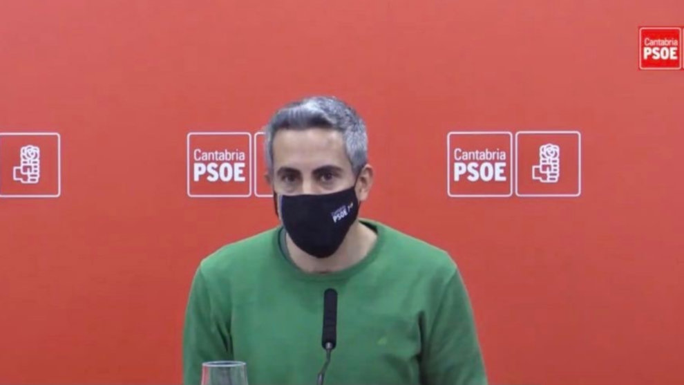 Pablo Zuloaga en un encuentro digital del PSOE