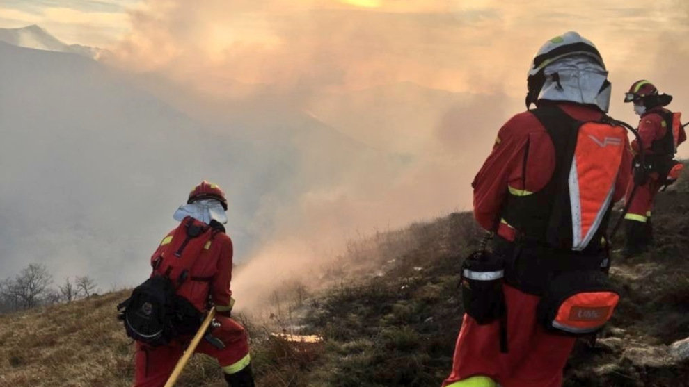 Incendio forestal en Cantabria