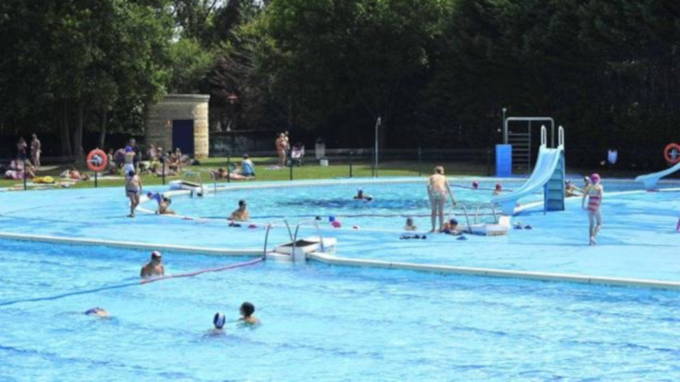 Piscina de Astillero