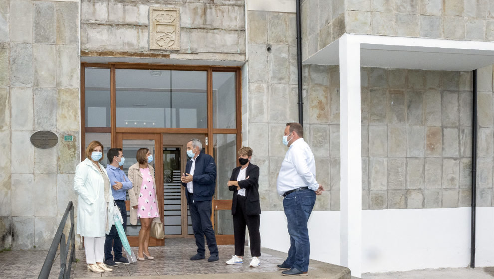 La consejera de Presidencia, Interior, Justicia y Acción Exterior, Paula Fernández, realiza una visita institucional a Liérganes