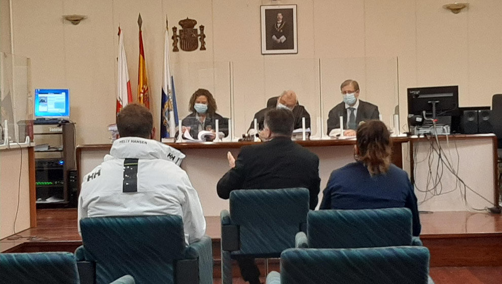 Presunto cabecilla de una organización dedicada a la explotación sexual de mujeres extranjeras, en el juicio contra él por la causa, en la que también están acusados sus hijos