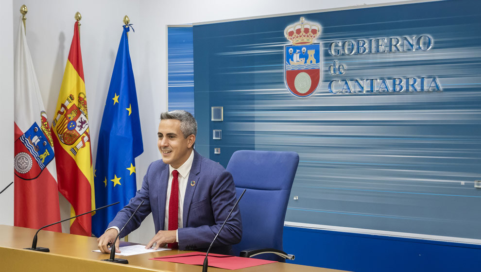 El vicepresidente y consejero de Universidades, Igualdad, Cultura y Deporte, Pablo Zuloaga, informa de los acuerdos del Consejo de Gobierno