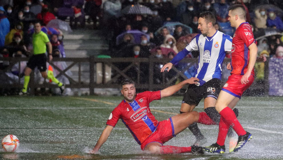 Un instante del encuentro entre el Solares y el Espanyol en Copa del Rey | Foto: RCD Espanyol