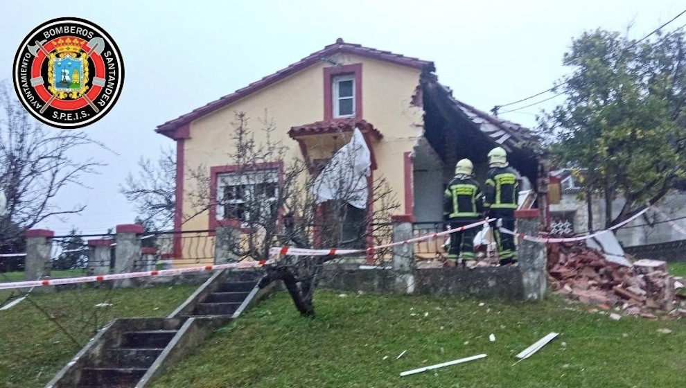 Derrumbe de la vivienda tras la explosión